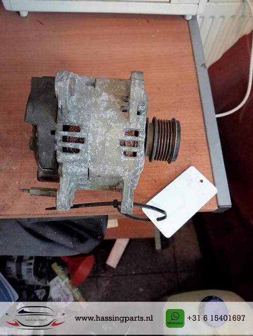 Dynamo Volkswagen Golf V (1K1) (2003 - 2008), Auto-onderdelen, Motor en Toebehoren, Volkswagen, Gebruikt, Ophalen of Verzenden