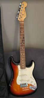 Guitare électrique de type Stratocaster marque Richwood, Autres marques, Solid body, Enlèvement, Utilisé