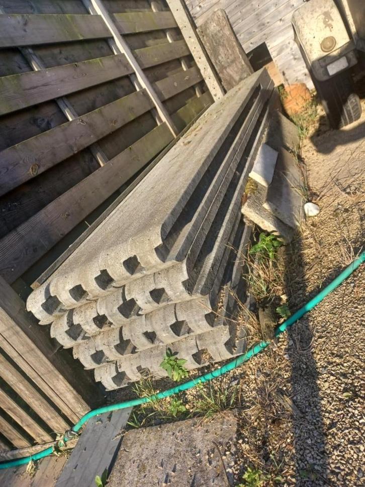 Nieuwe betonnen palen, Tuin en Terras, Palen, Balken en Planken, Nieuw, Palen, 250 cm of meer, Ophalen