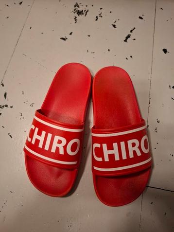 Chiro slippers maat 36 beschikbaar voor biedingen