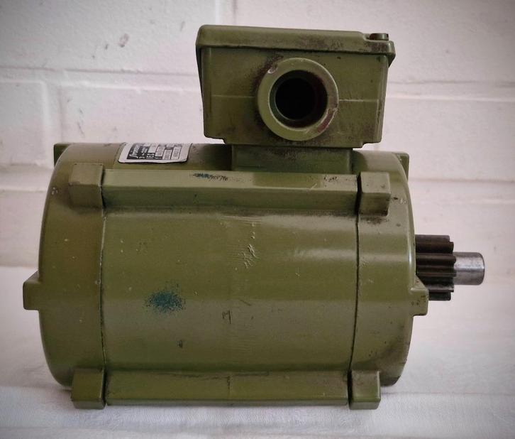 Krachtige Strömberg 3-fase elektromotor 0,09 kW, Doe-het-zelf en Bouw, Motoren, Gebruikt, Elektromotor, Minder dan 1400 rpm, Verzenden