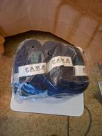 Lot de 5 pelotes de laine bleu marine, Hobby & Loisirs créatifs, Tricot & Crochet, Enlèvement ou Envoi, Neuf, Tricot, Laine ou Fils