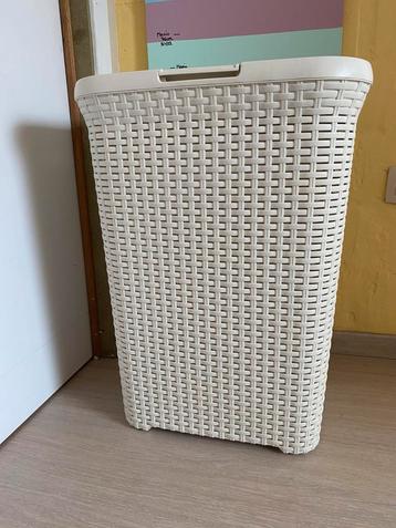 Mooie wasmand van curver, Enlèvement, Comme neuf
