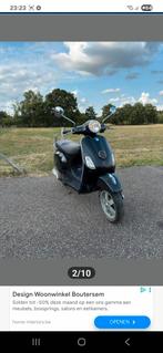 Vespa 50 a klasse, Fietsen en Brommers, Ophalen, Zo goed als nieuw