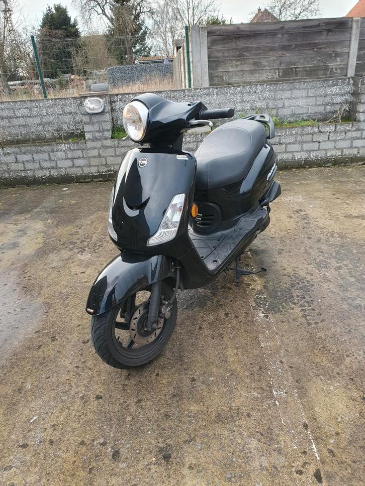 Scooter Sym fiddle 2, B klasse, euro 5, 6900km, Vélos & Vélomoteurs, Scooters | SYM, Comme neuf, Fiddle, Classe B (45 km/h), Essence