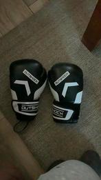 Gants de boxe outshock  12 0Z, Sports & Fitness, Enlèvement, Utilisé, Gants de boxe