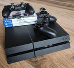 PS4 + 2 controllers, Games en Spelcomputers, Ophalen of Verzenden, Zo goed als nieuw