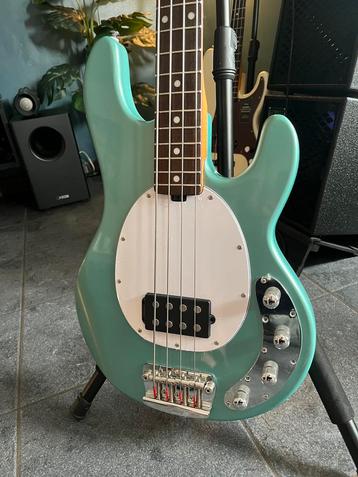 Sterling by Music Man Ray34 beschikbaar voor biedingen
