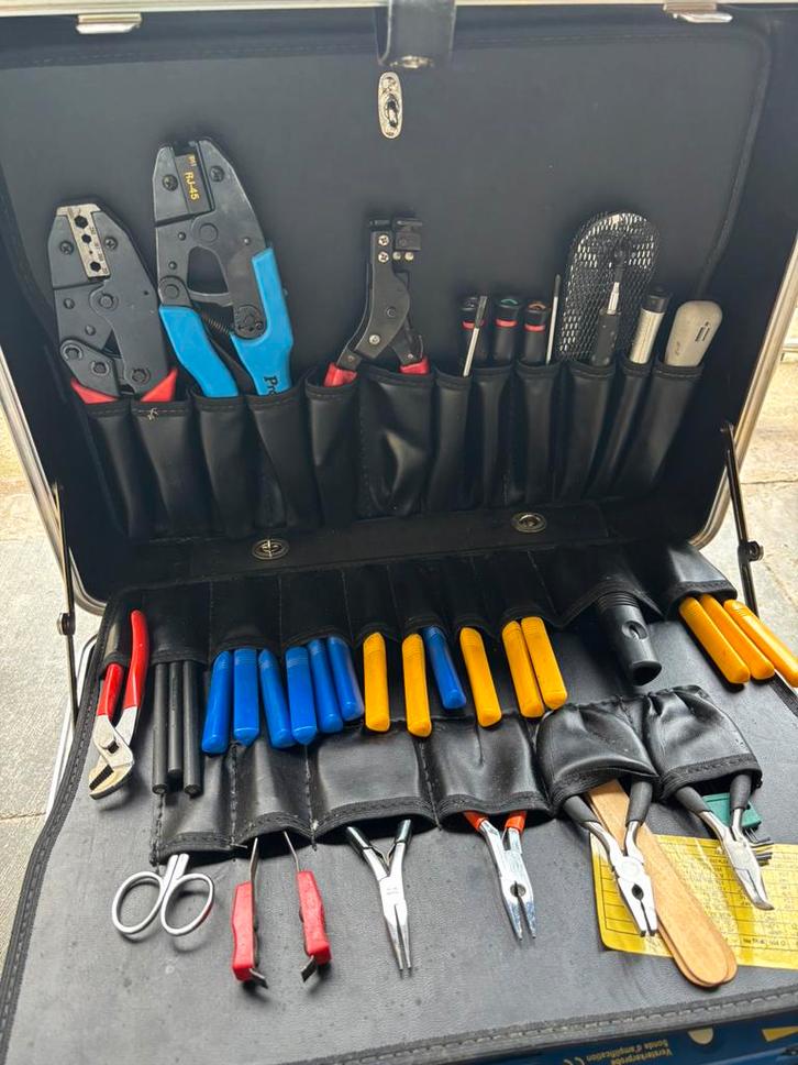 Valisse basse tension réseau, Doe-het-zelf en Bouw, Gereedschapskisten, Zo goed als nieuw, Ophalen