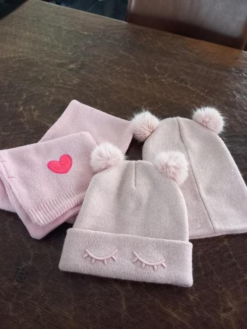 Lot kinderkledij meisjes en schoenen, Kinderen en Baby's, Kinderkleding | Maat 110, Jas, Ophalen