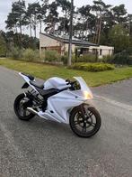 Yamaha yzf r125, Motoren, Sportuitlaat, 125 cc, 1 cilinder, Sport
