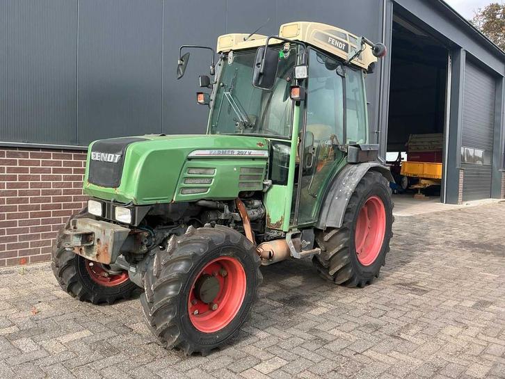 Fendt Farmer 207 V Smalspoor- en compacttractor, Zakelijke goederen, Landbouw | Tractoren, Fendt, Gebruikt
