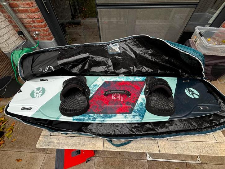 Cabrinha Ace Wood 133x38,5 - (2022), Watersport en Boten, Kitesurfen, Zo goed als nieuw, Ophalen