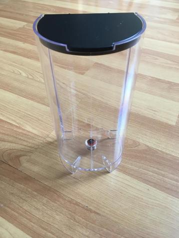 Tank voor Nespresso-apparaat beschikbaar voor biedingen