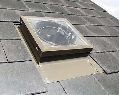 ️ Puits de Lumière FAKRO SFH 350 – NEUF – -70% - 150€, Bricolage & Construction, Vitres, Châssis & Fenêtres, Neuf, Lucarne, 160 cm ou plus