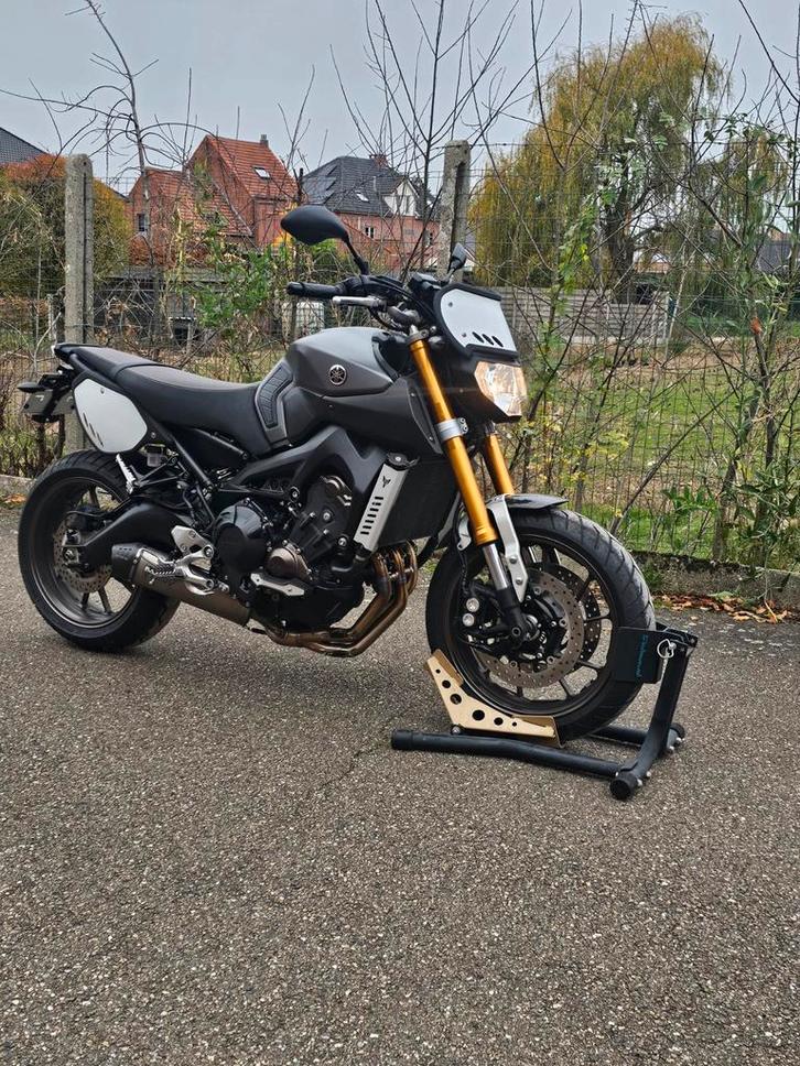 🔥Brute Yamaha MT-09 rally edition🔥 + 1jaar garantie, Motoren, Motoren | Yamaha, Bedrijf, Naked bike, meer dan 35 kW, 3 cilinders