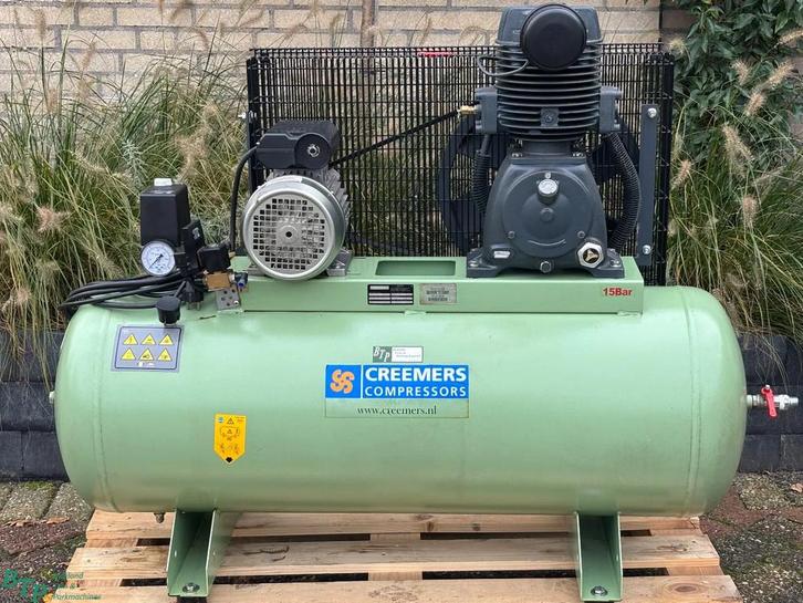 Creemers Compressor gebruikte csg350 / 150l luchtcompressor, Zakelijke goederen, Machines en Bouw | Pompen en Compressoren