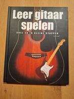 Leer gitaar spelen, Boeken, Zo goed als nieuw, Ophalen