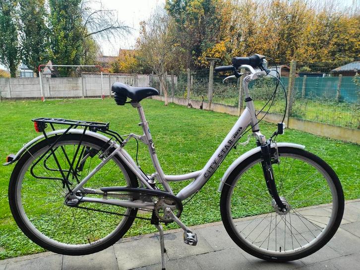 Damesfiets meisjesfiets studentenfiets stadfiets citybike, Fietsen en Brommers, Fietsen | Dames | Damesfietsen, Zo goed als nieuw