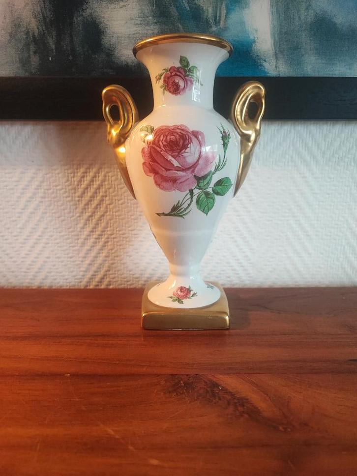 Amfoor vaas Porcelaine de Bruxelles met roosjes, Antiek en Kunst, Antiek | Porselein, Ophalen of Verzenden