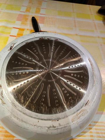 LAGOSTINA poêle 31 cm, Maison & Meubles, Cuisine | Casseroles & Poêles, Enlèvement ou Envoi, Utilisé, Aluminium, Poêle à frire ou Sauteuse