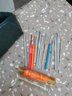 Haaknaalden, Ophalen