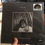 Taylor Swift - Folklore Long Pond Ltd Ed.) signed photo 12'', Enlèvement ou Envoi, Neuf, dans son emballage