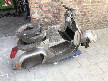 vespa voor onderdelen beschikbaar voor biedingen