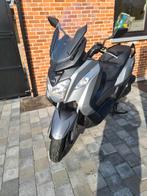 Maxiscooter Sym Joymax Z 125 van bouwjaar 2021 met 9374 km's, Fietsen en Brommers, Ophalen, 125 cc, Zo goed als nieuw, Benzine
