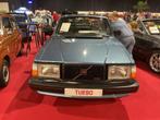Volvo 240 Turbo in prachtige staat slechts 178.000km, Boîte manuelle, Cuir, Bleu, Propulsion arrière