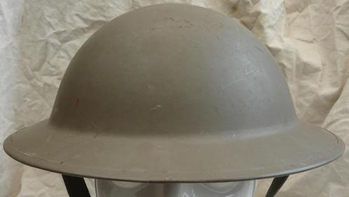 Helm Nederlands, BB, type: MK II, Brodie, maat: 56, 1956.(3), Verzamelen, Militaria | Algemeen, Overige soorten, Helm of Baret