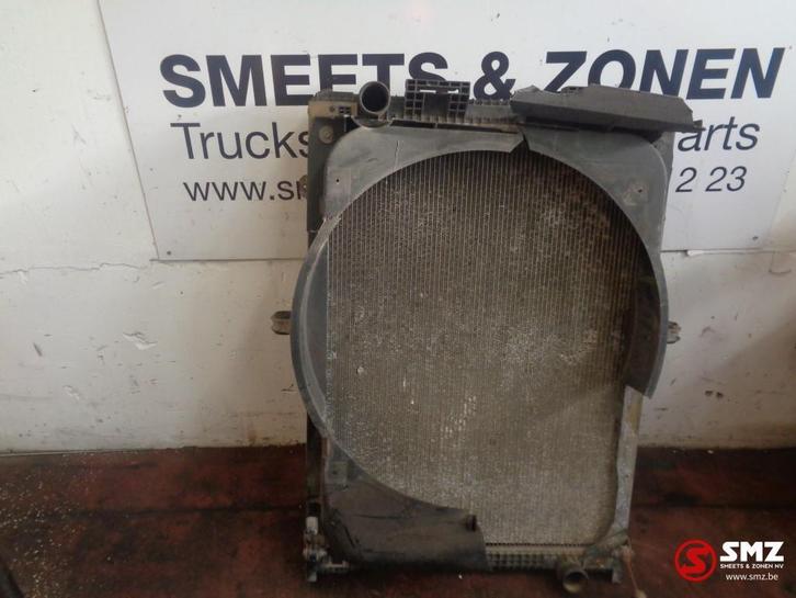 Occ radiator Man f2000, Auto-onderdelen, Vrachtwagen-onderdelen, MAN, Motor en Accessoires, Gebruikt
