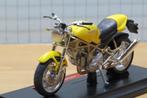 Ducati Monster 900 yellow 1:18 Maisto, Hobby & Loisirs créatifs, Voitures miniatures | 1:18, Moteur, Enlèvement ou Envoi, Maisto