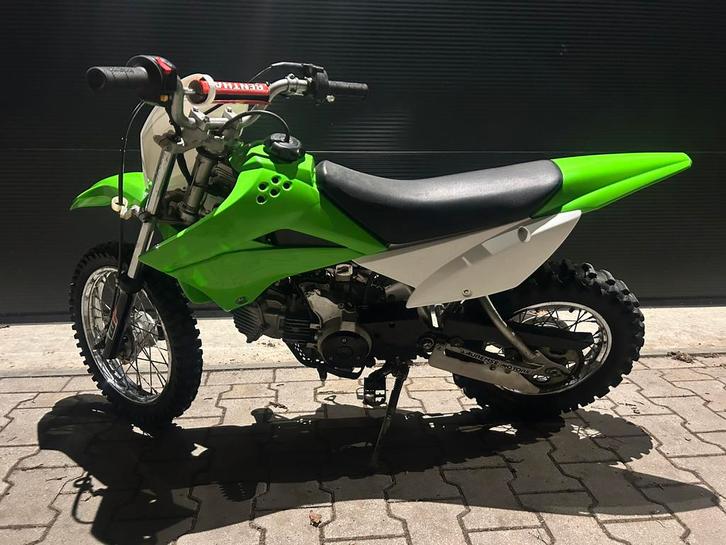 Kawasaki klx 110, Fietsen en Brommers, Minibikes, Midibikes en Pitbikes, Zo goed als nieuw, Ophalen