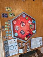 Bakugan / 8 figurines + plateau de jeu/cartes/battle planet, Ophalen, Zo goed als nieuw
