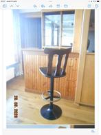 Tabouret de bar . Trois unité à vendre à 50€  pièce, Maison & Meubles, Tabourets de bar, Bois, Utilisé