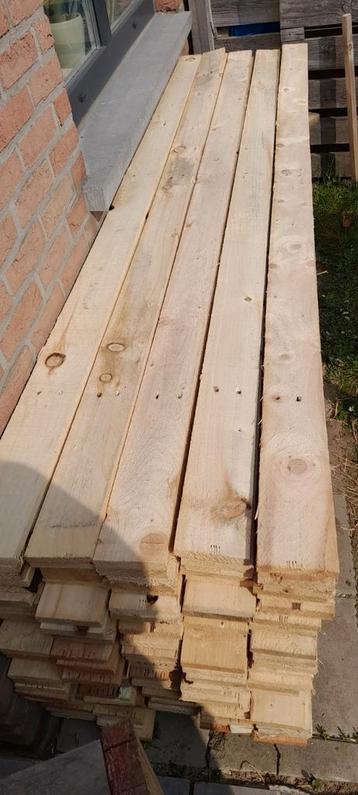 Hout planken kepers balken tuinhuis omheining bloembak  beschikbaar voor biedingen