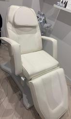 Wegens stopzetting schoonheidsspecialiste electrische stoel, Enlèvement, Comme neuf