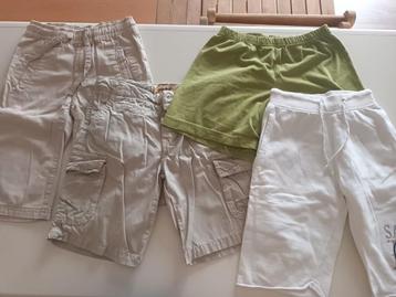 4 shorts maat 116 beschikbaar voor biedingen