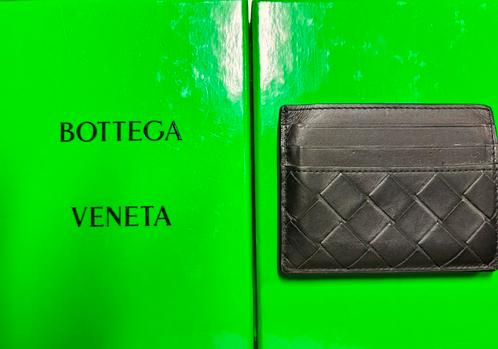 Bottega Veneta Intrecciatokaarthouder zwart gebruikt, Handtassen en Accessoires, Portemonnees, Zo goed als nieuw, Zwart, Ophalen of Verzenden