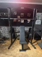 Smith machine met 140 kg en andere toestellen, Sport en Fitness, Fitnessapparatuur, Ophalen of Verzenden, Zo goed als nieuw, Buik