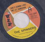 The Spinners – She’s gonna love me at sundown - Single, Gebruikt, 7 inch, Single, Ophalen of Verzenden
