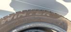 Set van 4 winterbanden PIRELLI 205/55 R 17, Auto-onderdelen, Banden en Velgen, Ophalen, Gebruikt, 17 inch, Band(en)