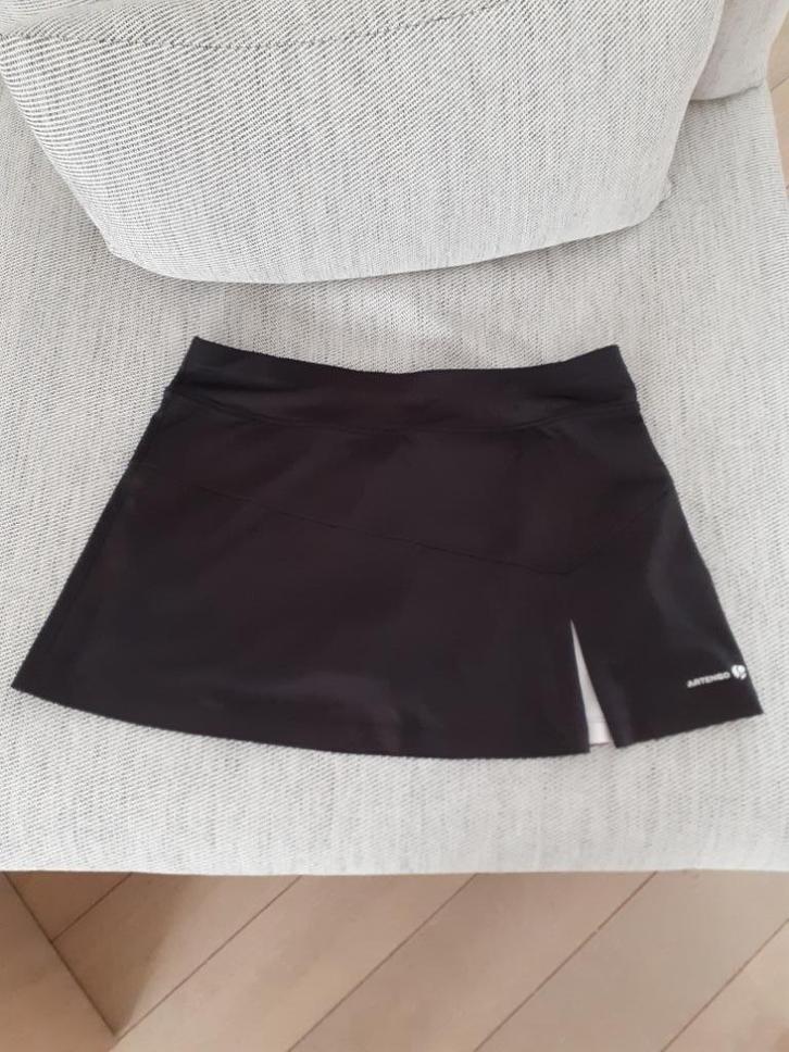 Zwart tennisrokje Artengo - Large, Kleding | Dames, Sportkleding, Zo goed als nieuw, Racketsport, Maat 42/44 (L), Zwart, Ophalen of Verzenden
