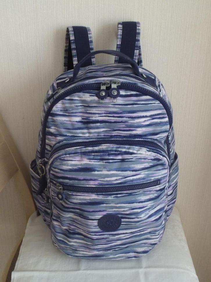 Kipling Grote multifunctionele meerkleurige rugzak + aap, Handtassen en Accessoires, Tassen | Rugtassen, Gebruikt, Kipling, 25 tot 40 cm