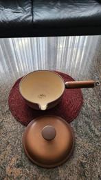 Vintage gietijzeren steelpan Le Creuset, Huis en Inrichting, Keuken | Potten en Pannen, Ophalen of Verzenden, Gebruikt