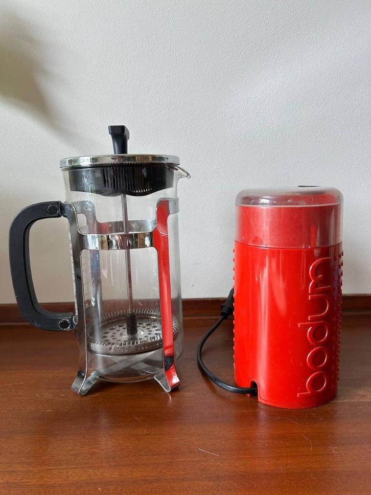 Franse pers en koffiemolen — merk Bodum, Elektronische apparatuur, Koffiezetapparaten, Koffiemachine, Ophalen