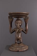 Art Africain - Siège de prestige Luba Kipona, Antiquités & Art, Enlèvement ou Envoi