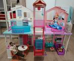 Maison barbie avec poupée et accessoires, Enlèvement, Utilisé, Accessoires