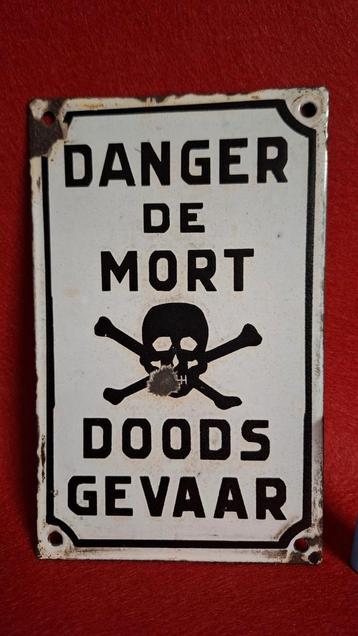 Plaque émaillée Danger de Mort Doodsgevaar disponible aux enchères